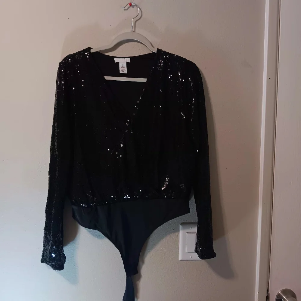 Black Sequin Wrap Bodysuit - Picture 10 of 14